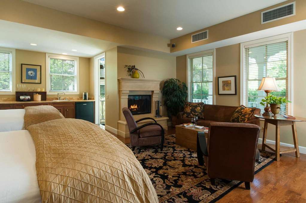 Macarthur Place Inn & Spa Sonoma Pokoj fotografie